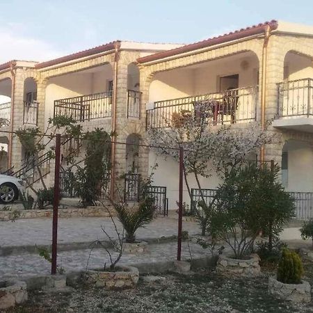 Apartmani Samanta Vir Ngoại thất bức ảnh